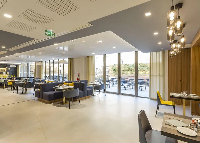 Lejlighedshotel Nemea Palais 4*