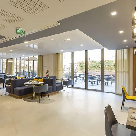 Lejlighedshotel Nemea Palais 4*