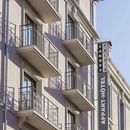 Nemea Palais Lejlighedshotel 4*