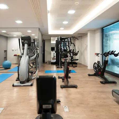 Nemea Palais 아파트호텔 칸느