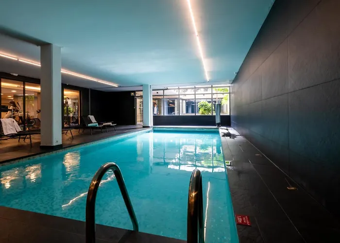 Nemea Palais 4*